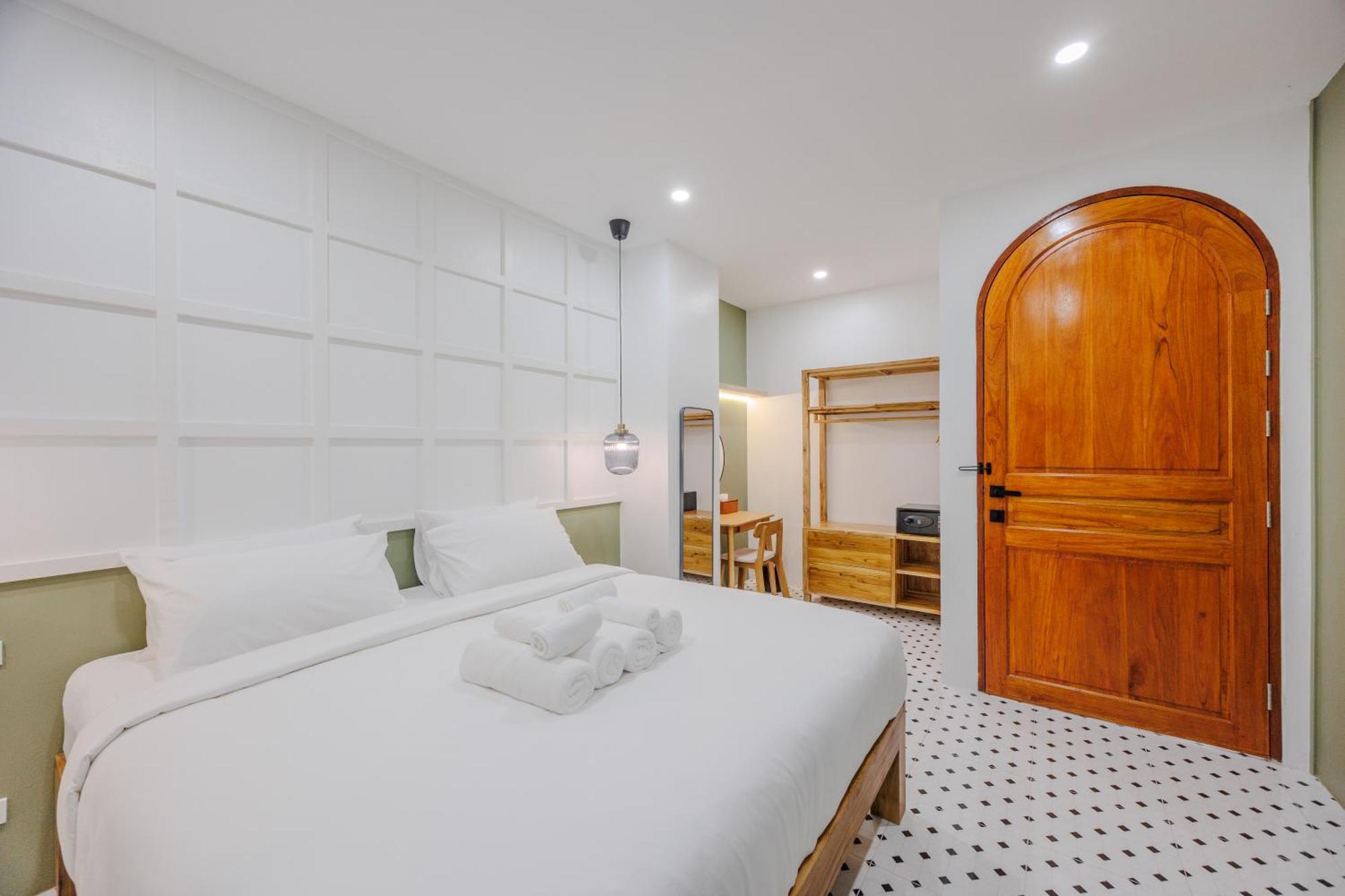 蔻立 Bania 813 House酒店 外观 照片