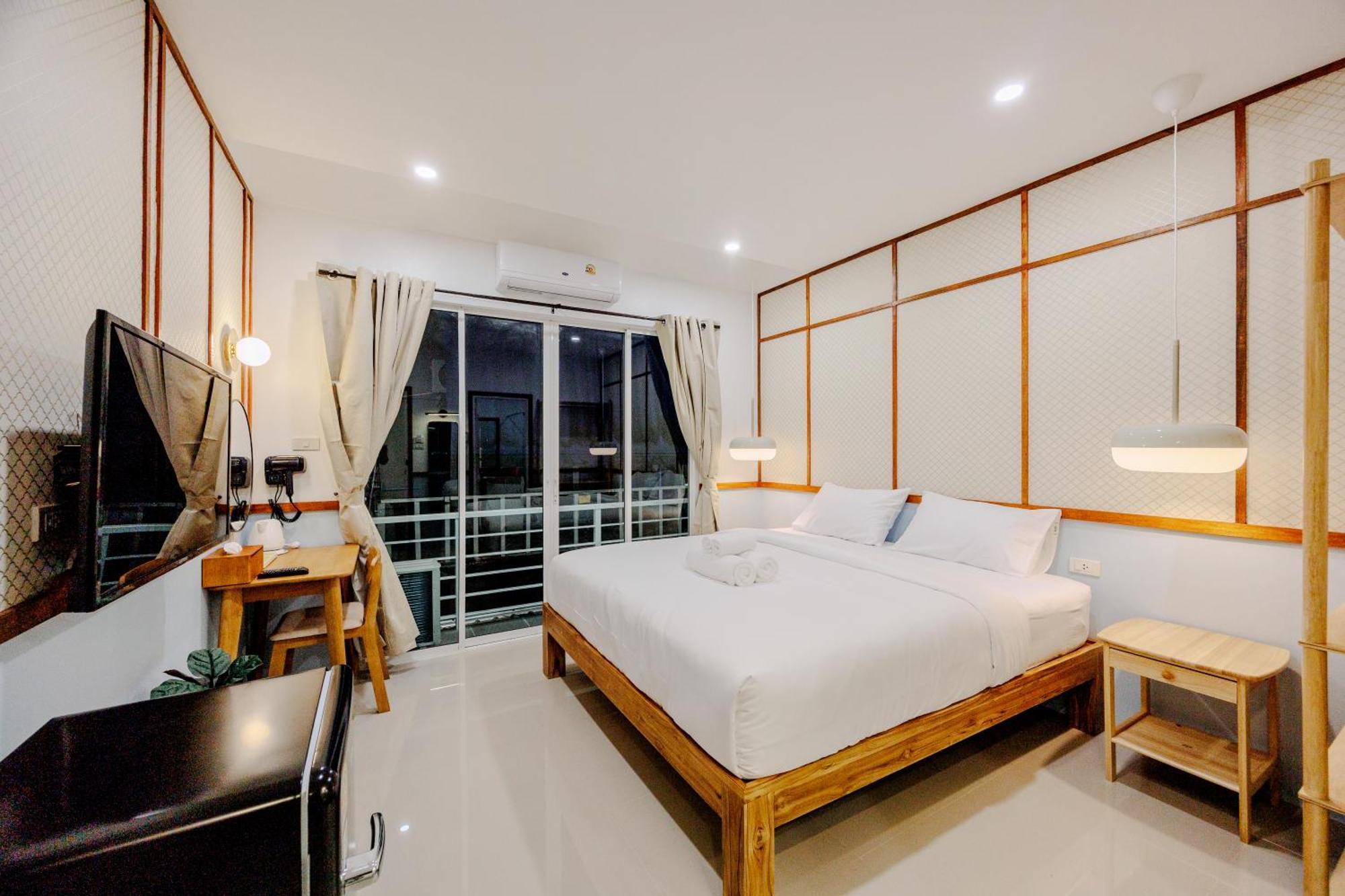 蔻立 Bania 813 House酒店 外观 照片
